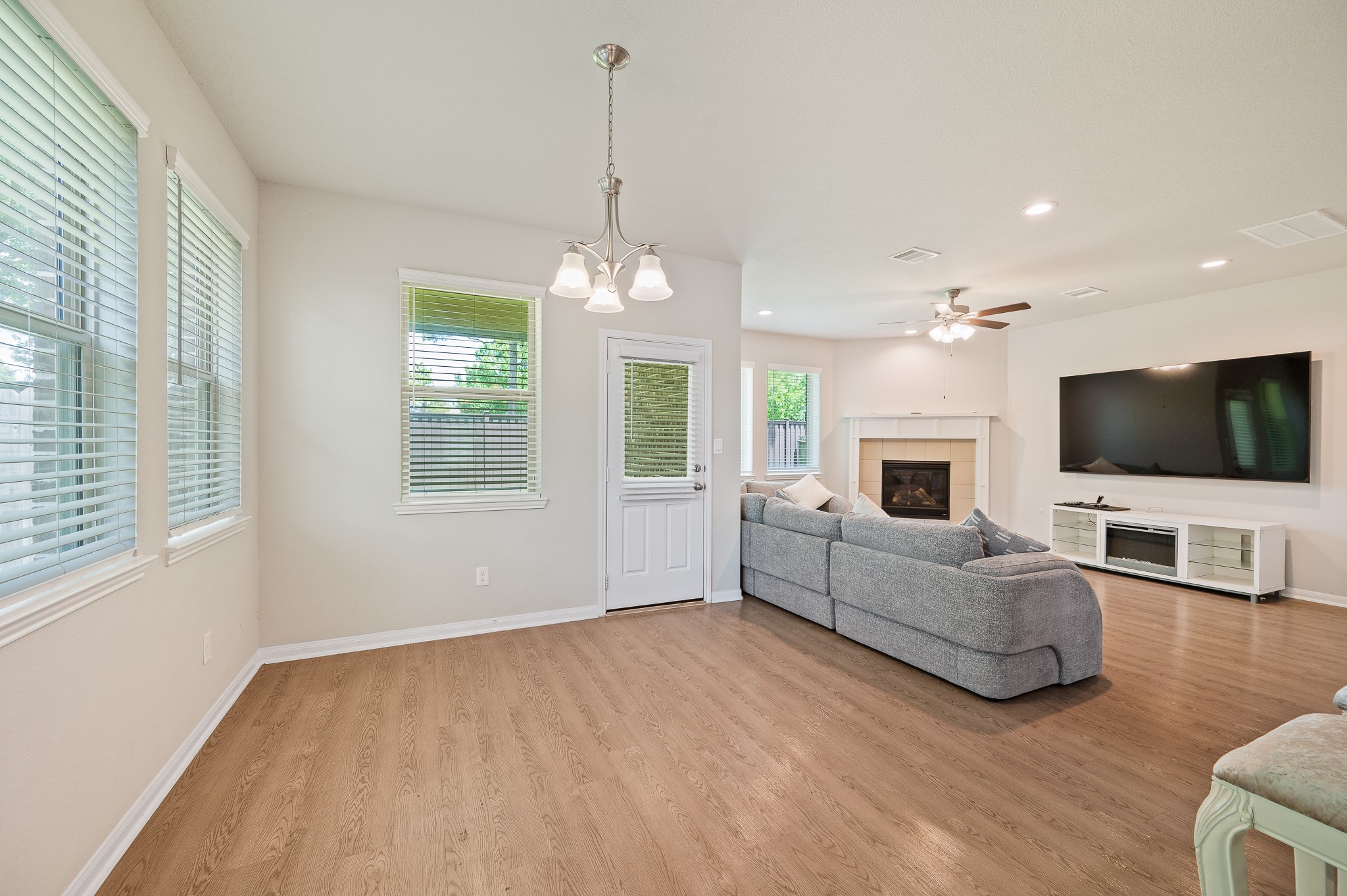 5138 Rollingstone Road Richmond, TX 77407 - Photo 14 of 44