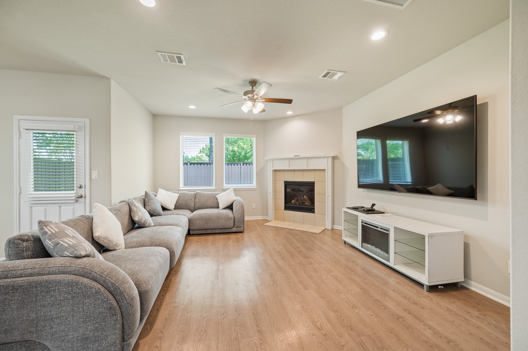 5138 Rollingstone Road Richmond, TX 77407 - Photo 16 of 44