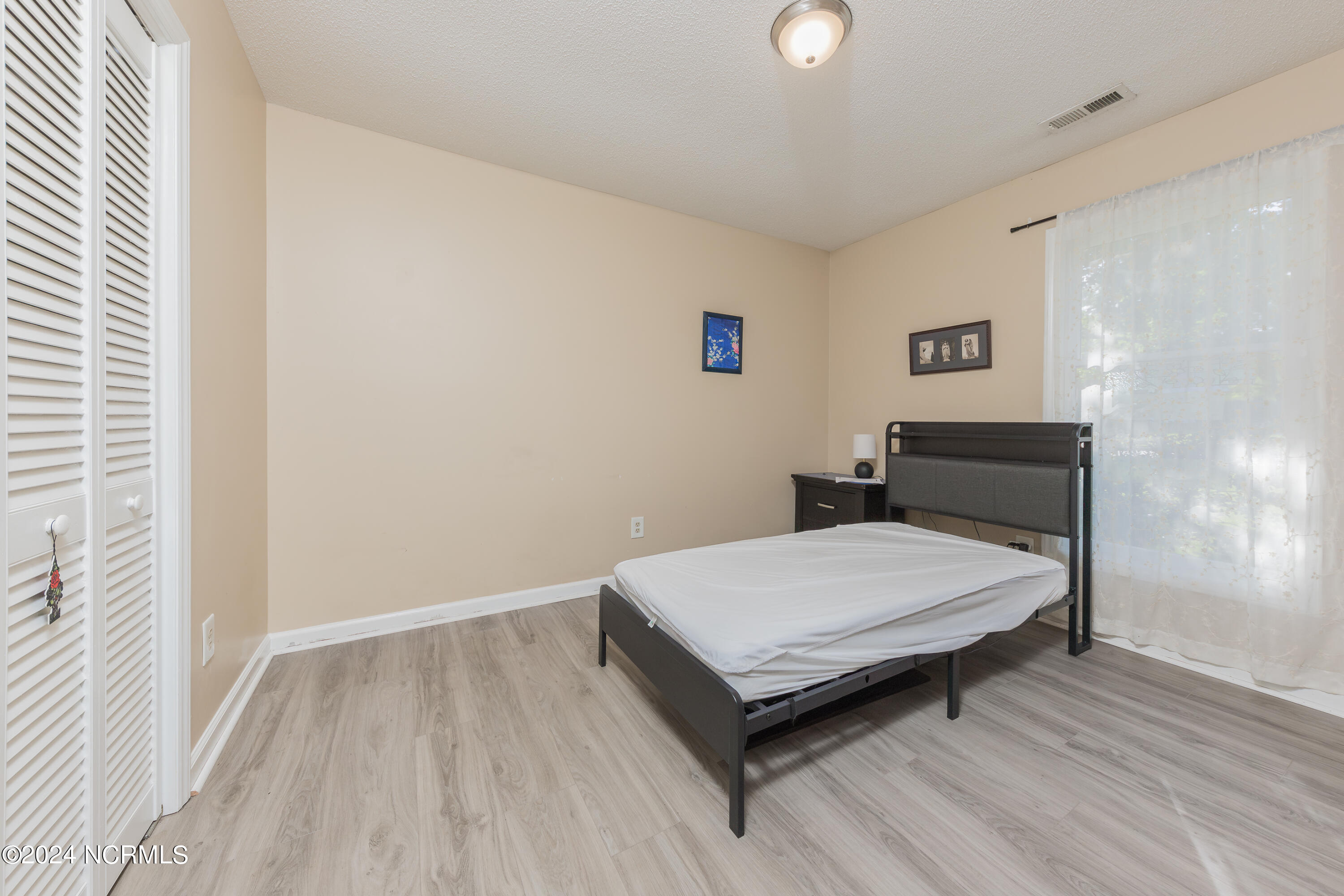 162 Raintree Circle Jacksonville, NC 28540 - Photo 29 of 45 BedRoom 2
