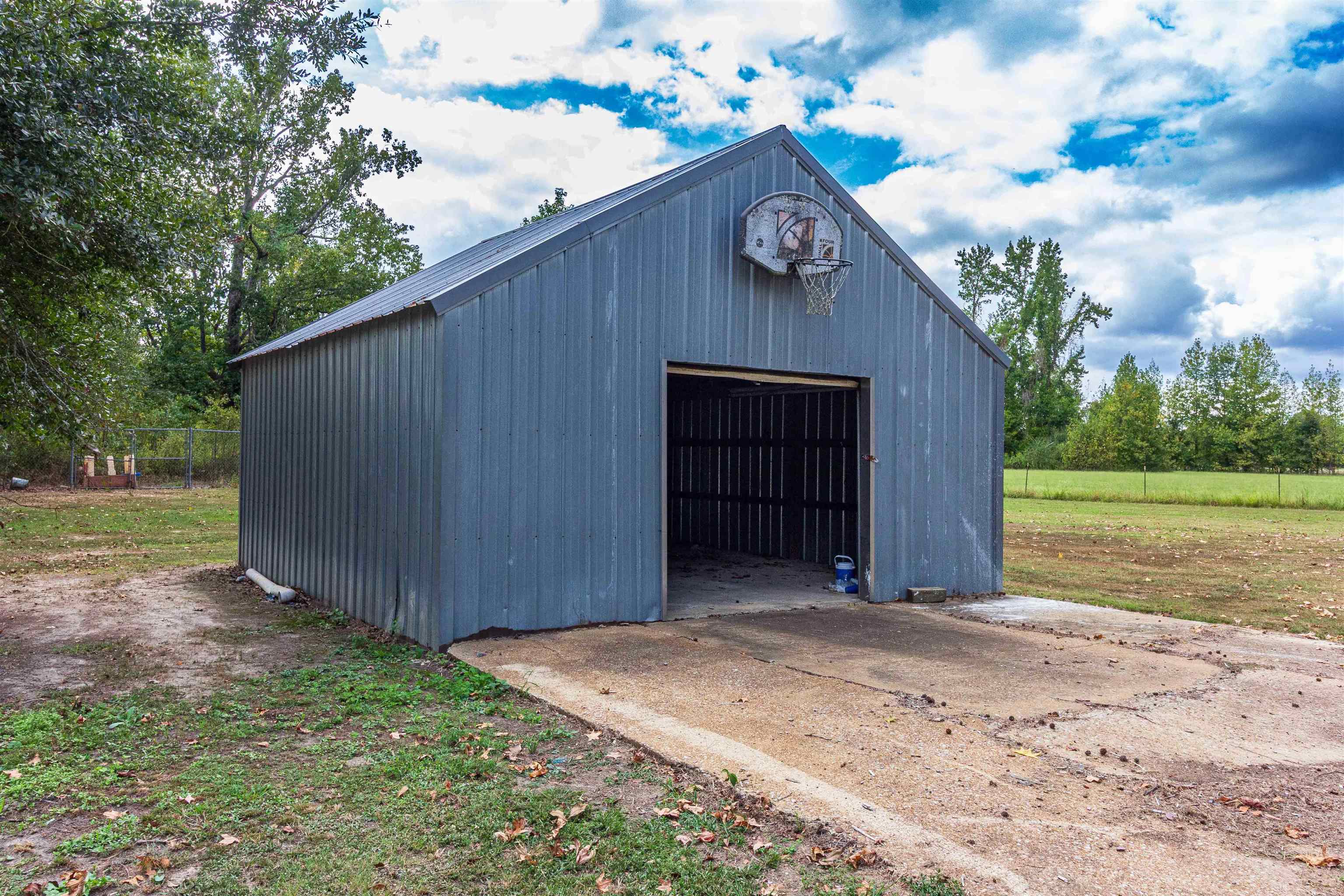941 Mt Vernon Road Ramer, TN 38367 - Photo 26 of 29 Gallery Image 26