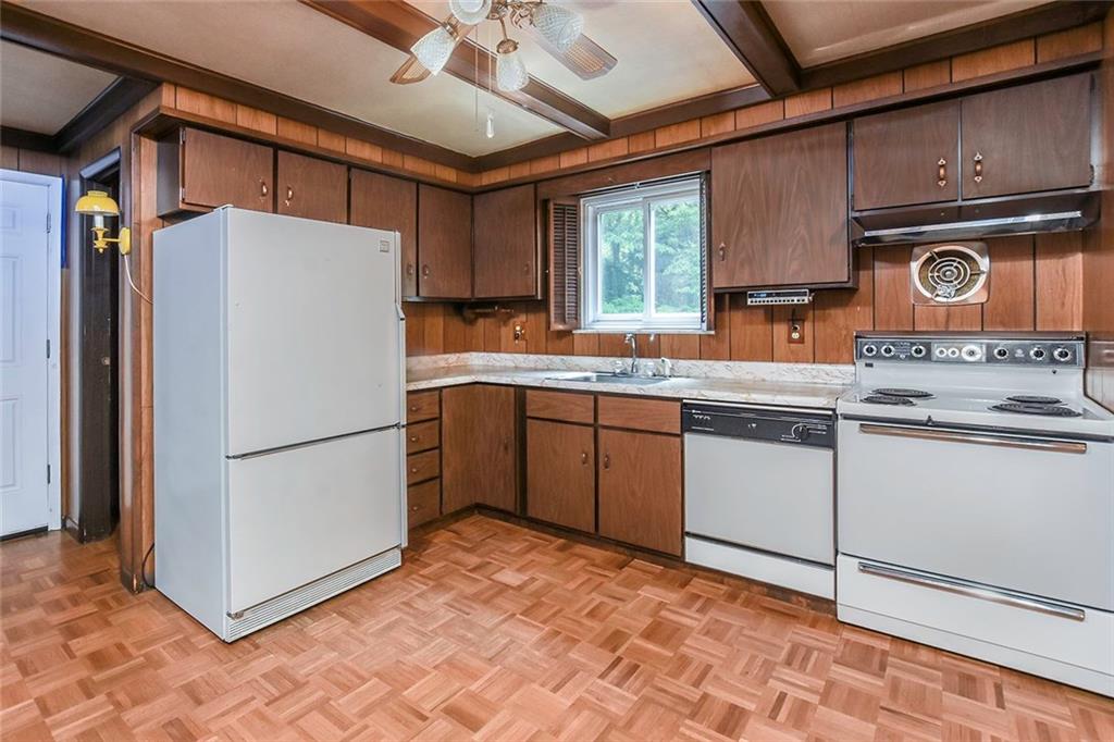 578 Thompson Run Road Pittsburgh, PA 15237 - Photo 14 of 22 Gallery Image 14