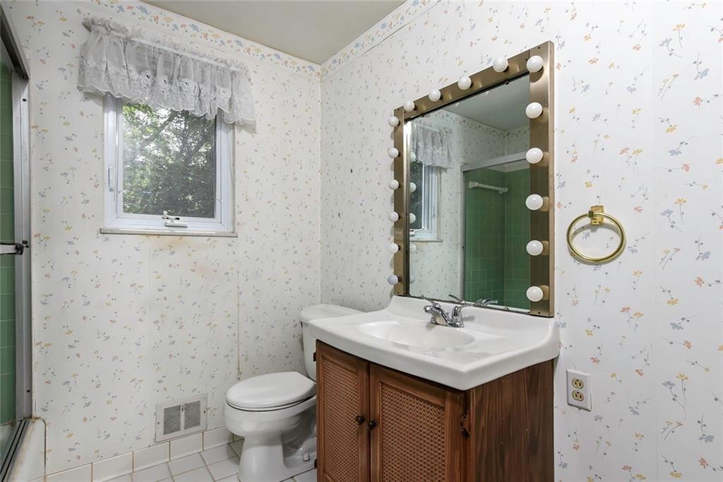 578 Thompson Run Road Pittsburgh, PA 15237 - Photo 21 of 22 Gallery Image 21