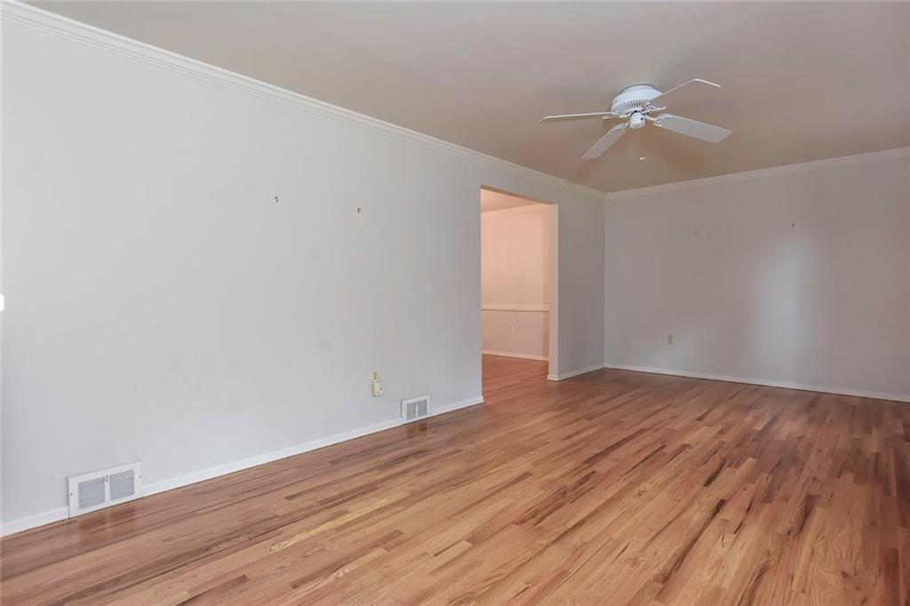 578 Thompson Run Road Pittsburgh, PA 15237 - Photo 9 of 22 Gallery Image 9