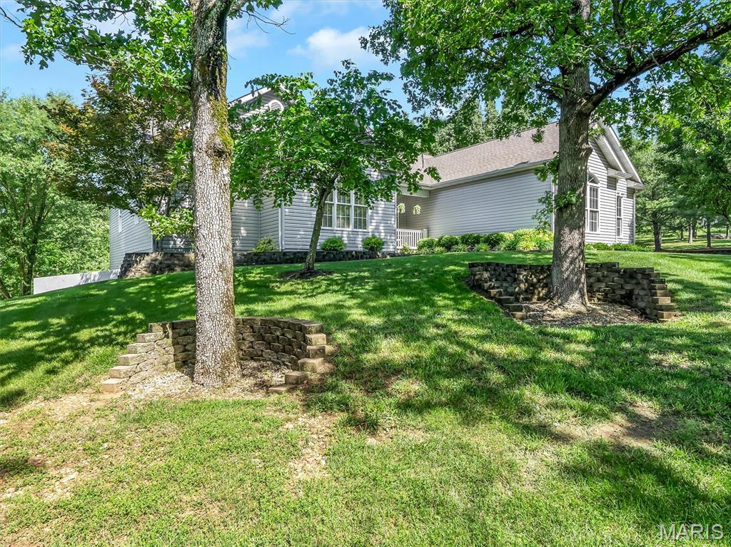 4522 Highway Jj Bourbon Mo 65441 Bourbon, MO 65441 - Photo 3 of 71