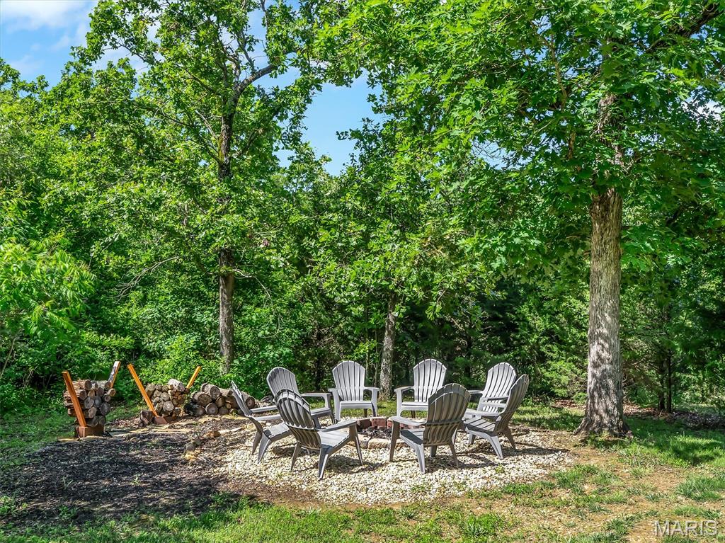 4522 Highway Jj Bourbon Mo 65441 Bourbon, MO 65441 - Photo 4 of 71