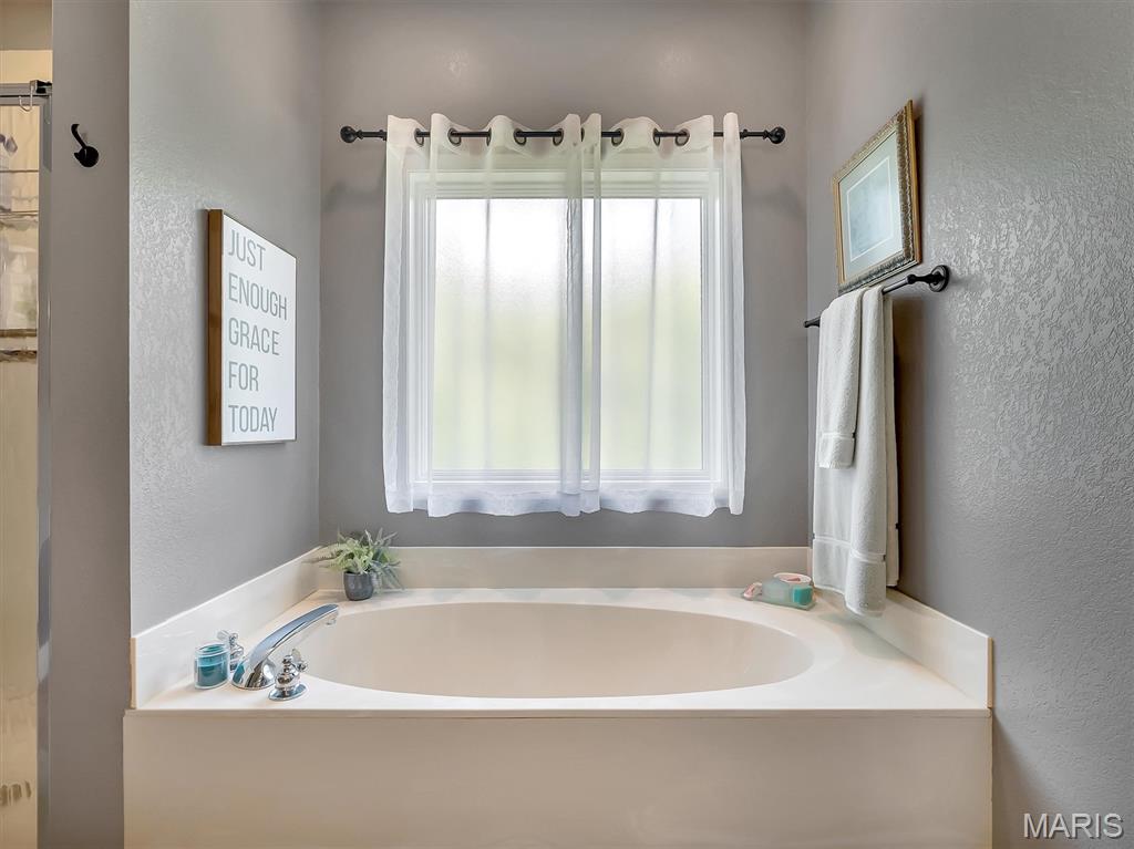 4522 Highway Jj Bourbon Mo 65441 Bourbon, MO 65441 - Photo 46 of 71