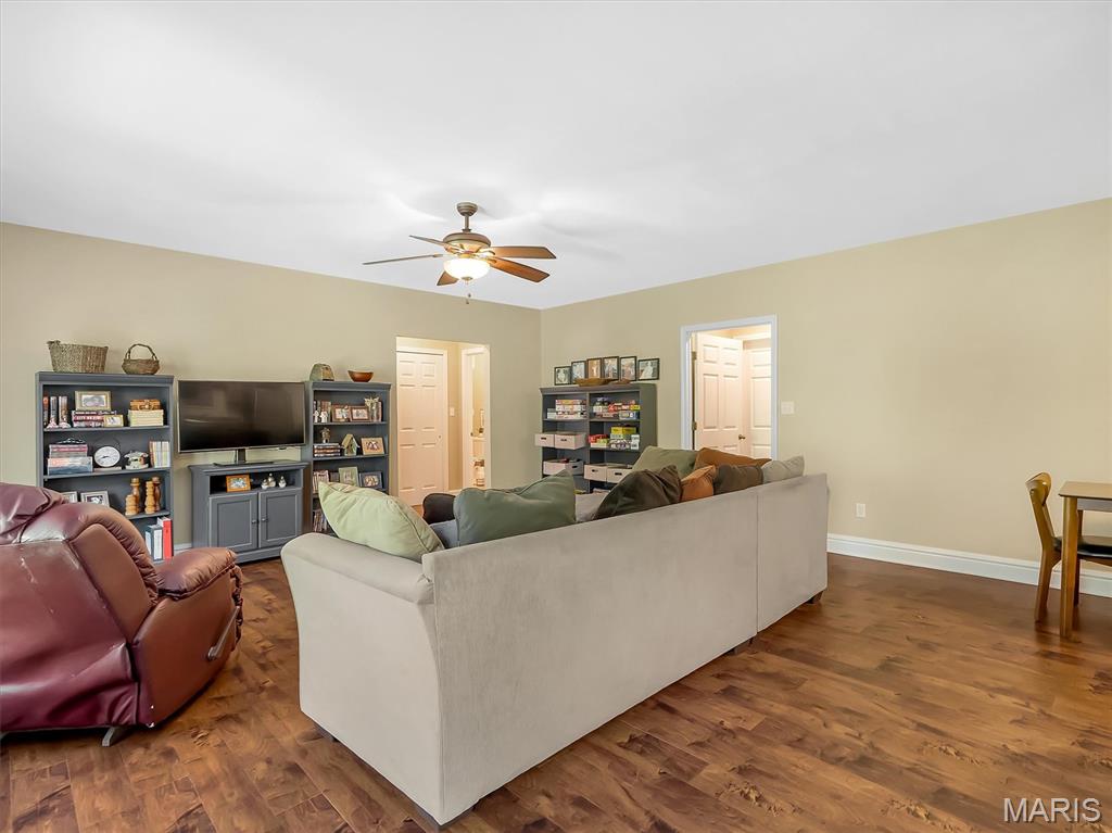 4522 Highway Jj Bourbon Mo 65441 Bourbon, MO 65441 - Photo 51 of 71