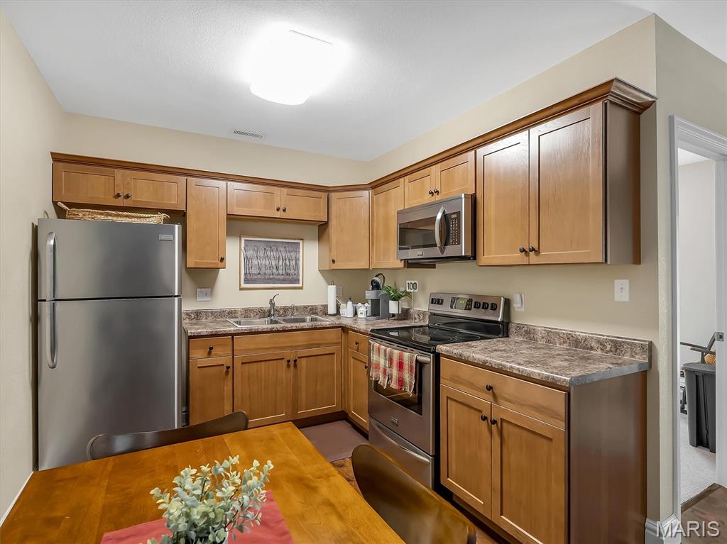 4522 Highway Jj Bourbon Mo 65441 Bourbon, MO 65441 - Photo 53 of 71