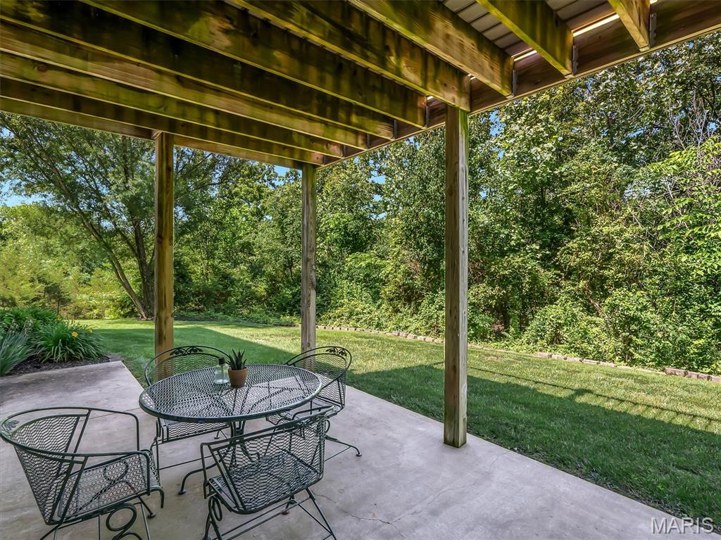 4522 Highway Jj Bourbon Mo 65441 Bourbon, MO 65441 - Photo 8 of 71