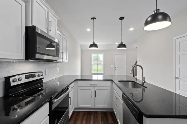 $1,395 | 216 Drayton Drive, Unit C, Clarksville, TN 37042