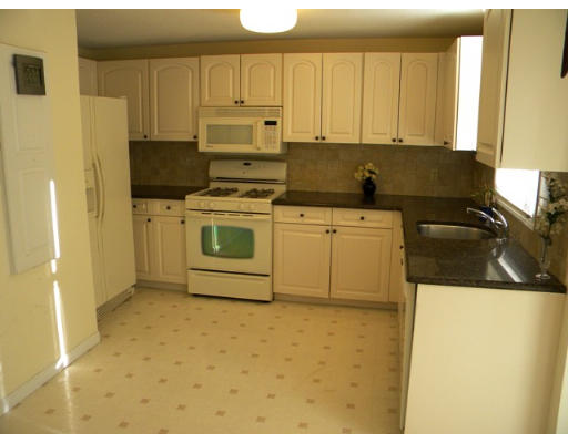 195 Turnpike Road, Unit 195 Chelmsford, MA 01824 - Photo 2 of 14 Gallery Image 2