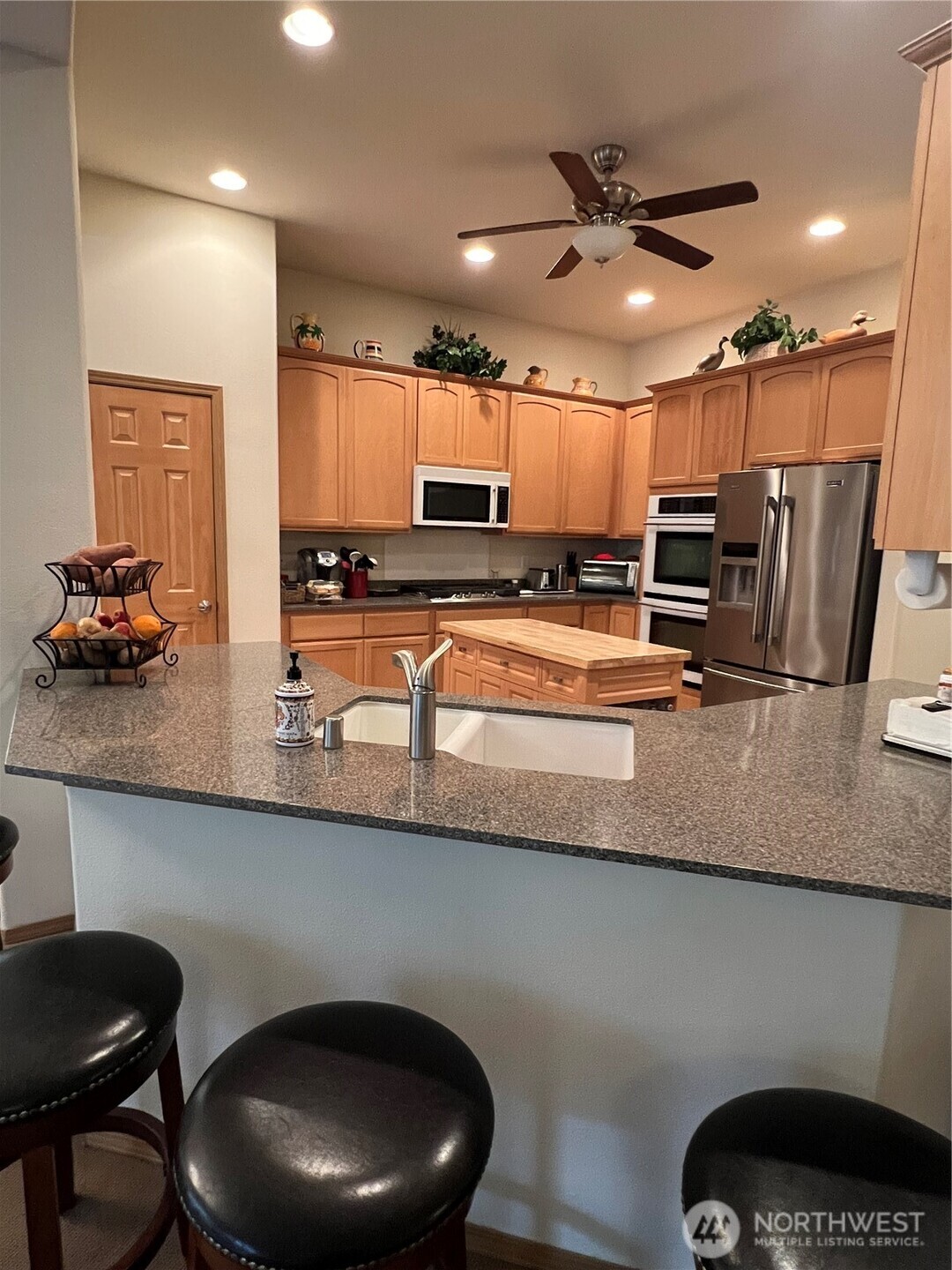 8536 Bainbridge Loop Northeast Lacey, WA 98516 - Photo 16 of 26