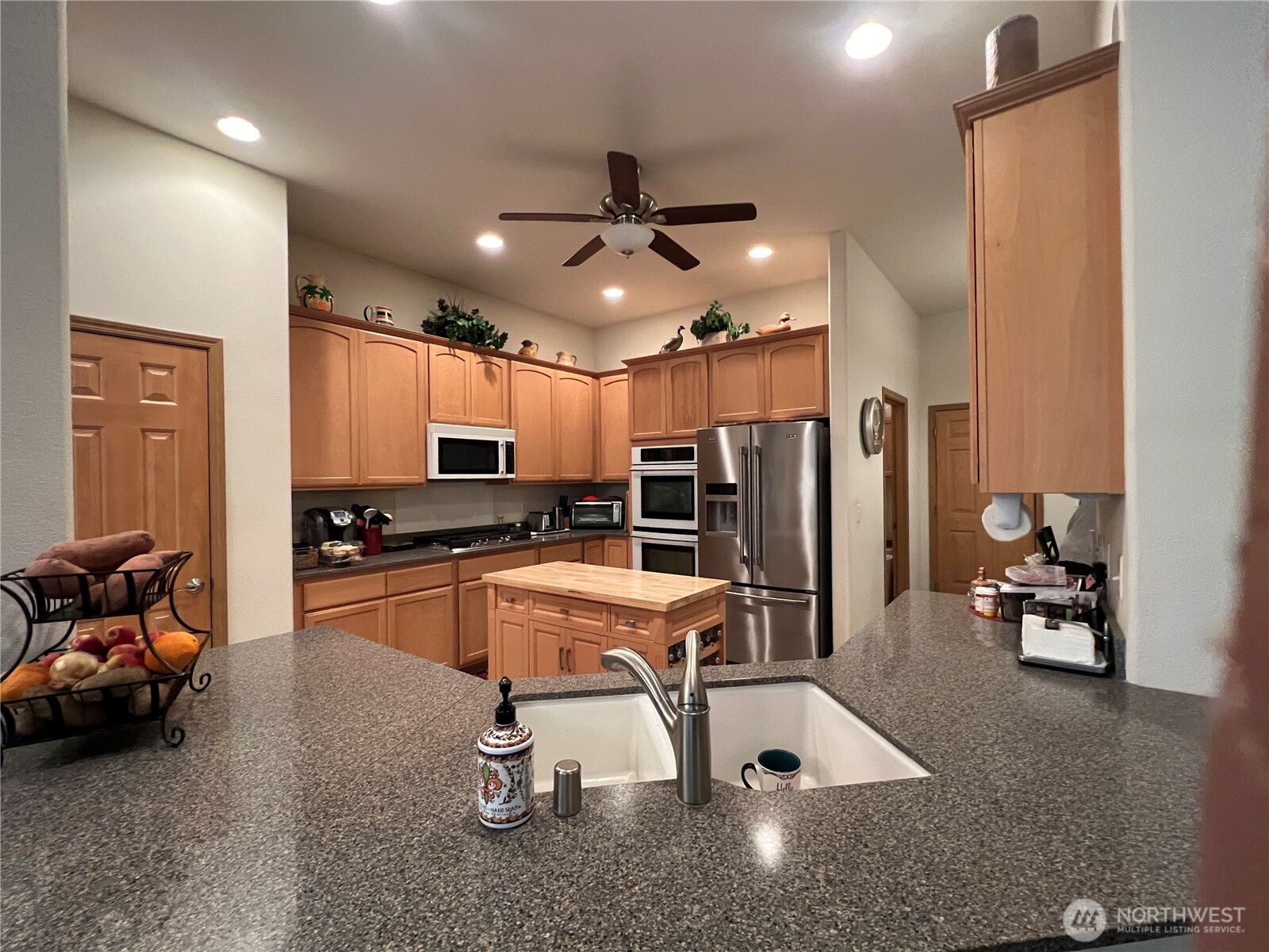 8536 Bainbridge Loop Northeast Lacey, WA 98516 - Photo 17 of 26