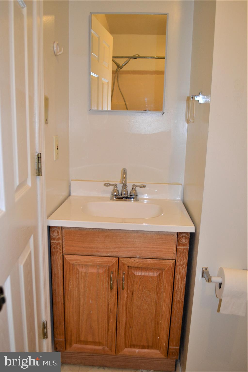 8349 Windfall Road Springfield, VA 22153 - Photo 37 of 44