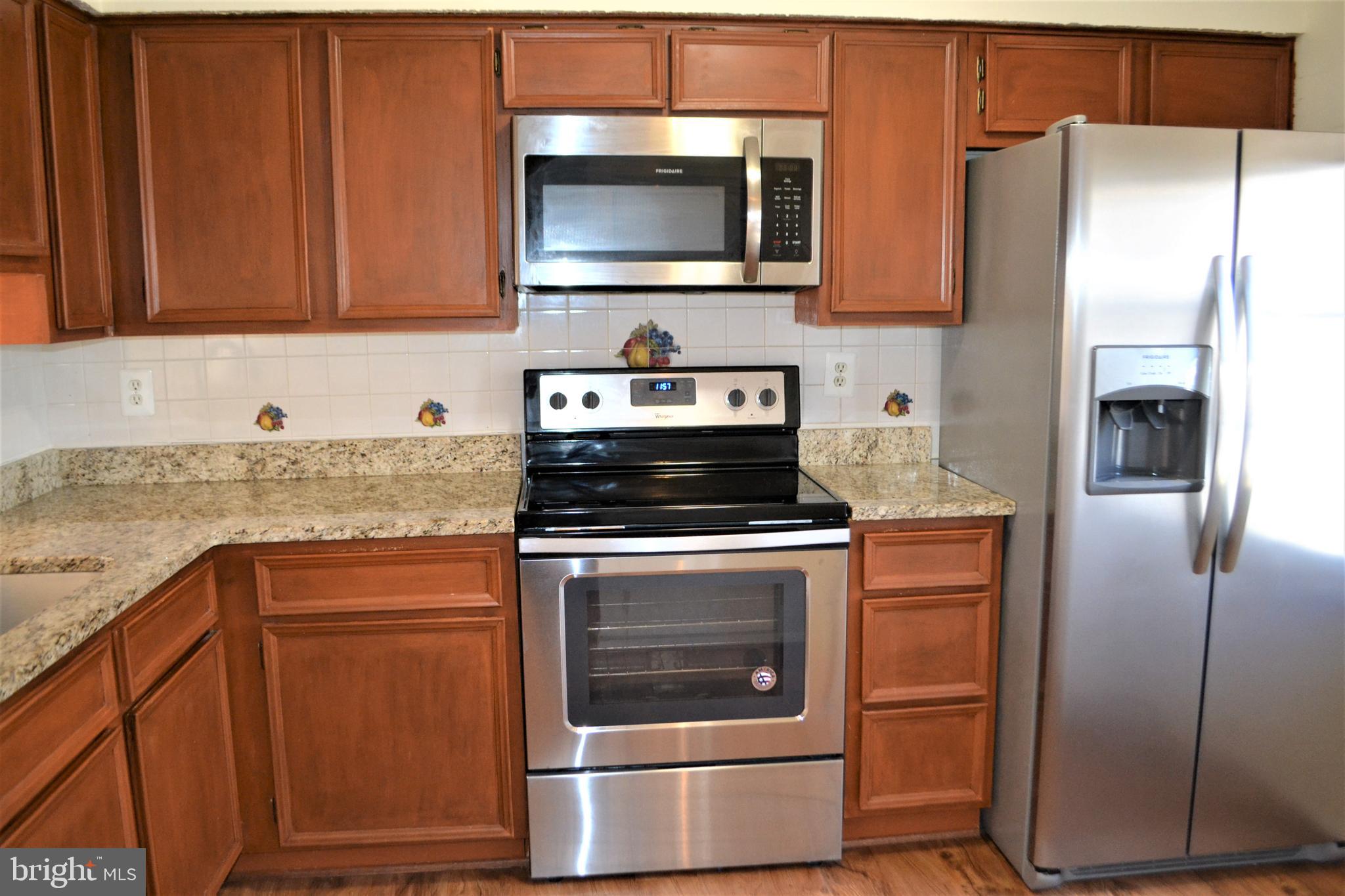 8349 Windfall Road Springfield, VA 22153 - Photo 6 of 44