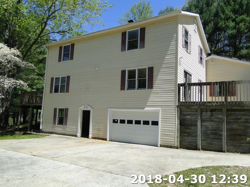 3912 Nemmo Road Vinton, VA 24179 - Photo 2 of 18 right side