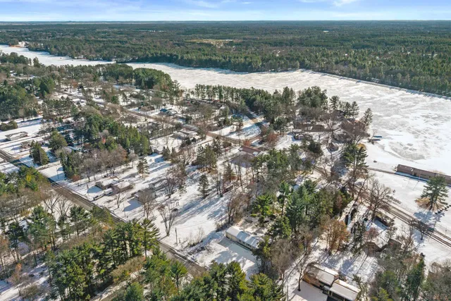 $195,000 | 5520 Helke Road, Wisconsin Rapids, WI 54494