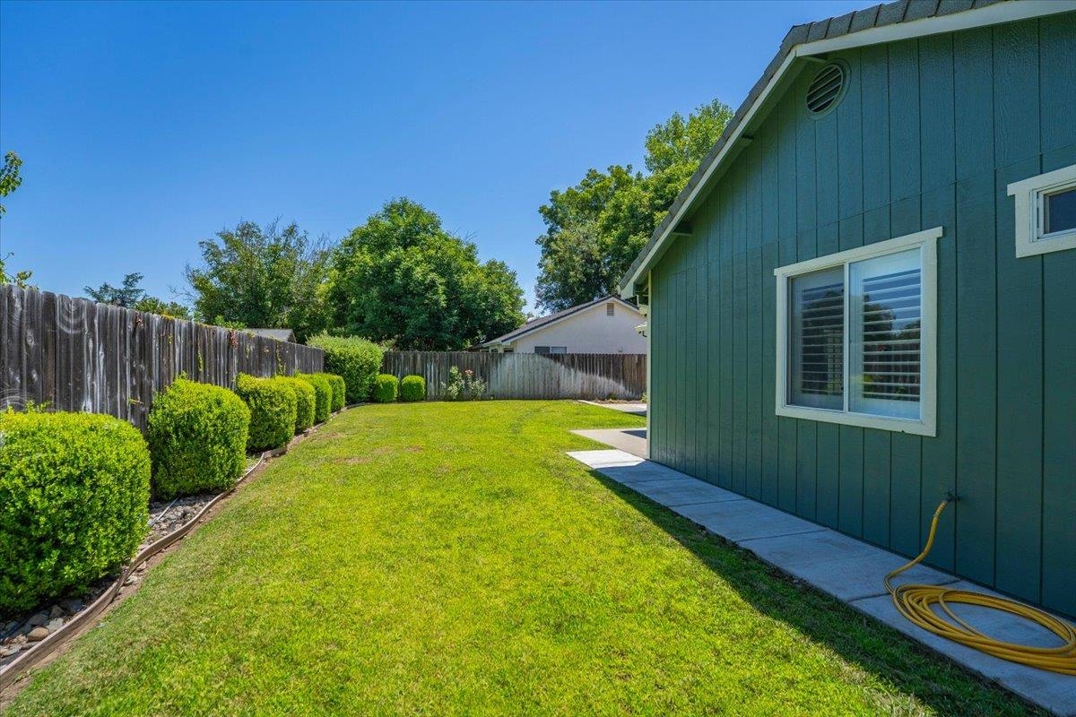 295 Pinon Way Red Bluff, CA 96080 - Photo 24 of 30