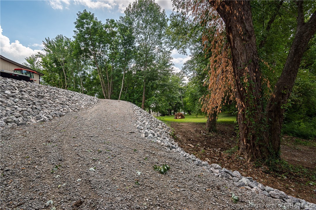 River Road Charlestown, IN 47111 - Photo 17 of 26