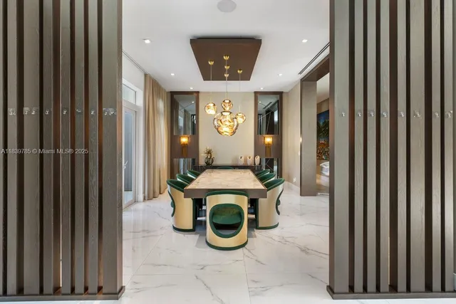 $11,900,000 | 17900 Southwest 70th Place, Southwest Ranches, FL 33331