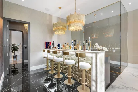 $11,900,000 | 17900 Southwest 70th Place, Southwest Ranches, FL 33331