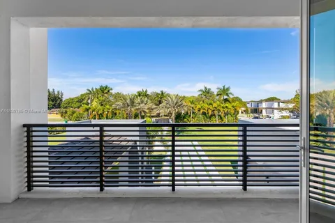 $11,900,000 | 17900 Southwest 70th Place, Southwest Ranches, FL 33331