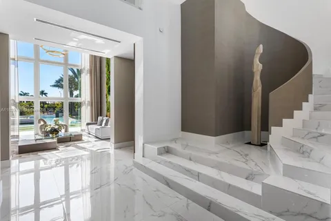 $11,900,000 | 17900 Southwest 70th Place, Southwest Ranches, FL 33331