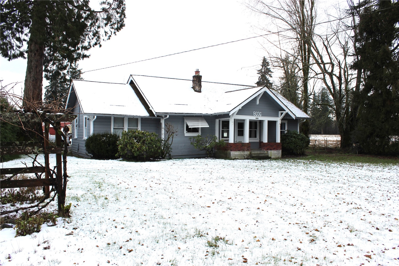 8606 Littlerock Road Southwest Olympia, WA 98512 - Photo 2 of 32 Gallery Image 2