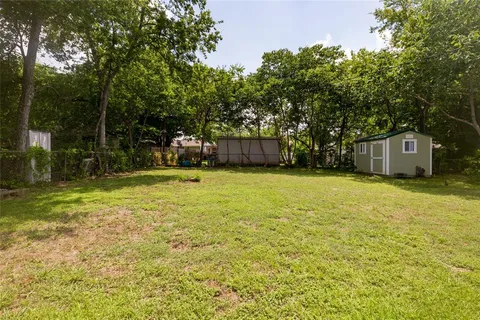 $250,000 | 812 Denton Drive, Euless, TX 76039