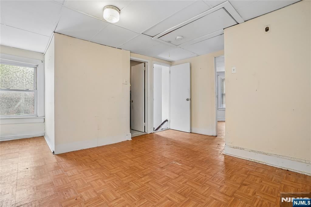 68 Chestnut Street Montclair, NJ 07042 - Photo 22 of 33