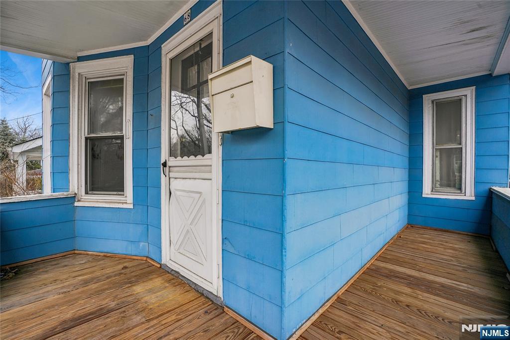 68 Chestnut Street Montclair, NJ 07042 - Photo 26 of 33