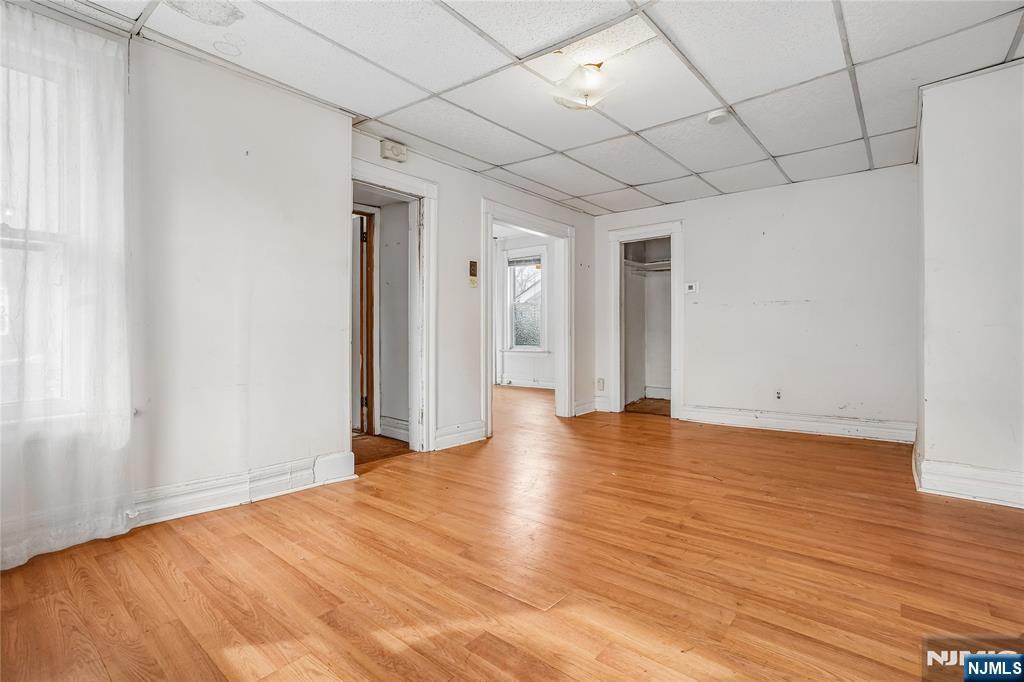 68 Chestnut Street Montclair, NJ 07042 - Photo 10 of 33