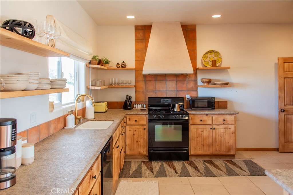 5802 Olema Road Yucca Valley, CA 92284 - Photo 29 of 68