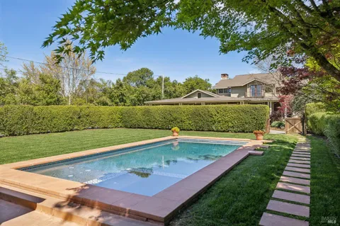 $3,348,000 | 1830 East Napa Street, Sonoma, CA 95476