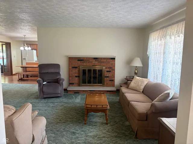 $265,500 | 1031 West 11th Street, Rushville, IN 46173