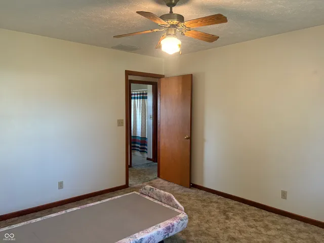 $265,500 | 1031 West 11th Street, Rushville, IN 46173