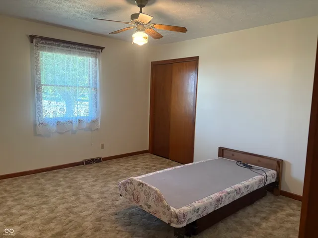 $265,500 | 1031 West 11th Street, Rushville, IN 46173