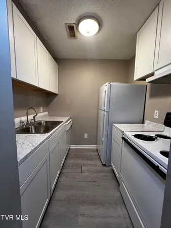 $1,200 | 1419 Colony Park Drive, Unit 13, Johnson City, TN 37604