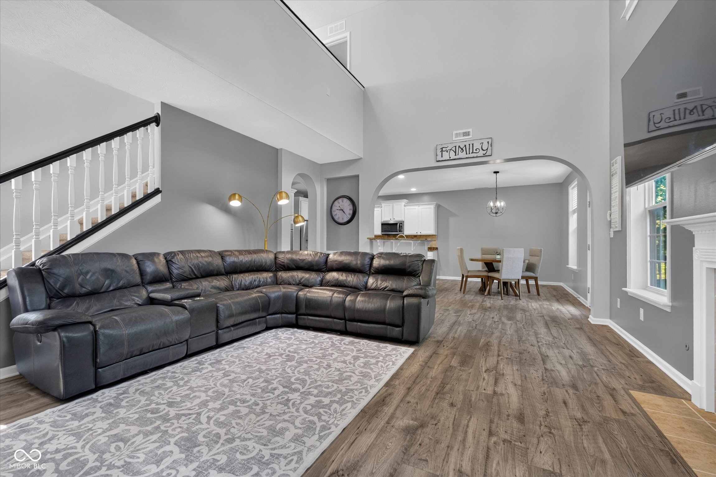 12160 Wolverton Way Fishers, IN 46037 - Photo 8 of 47