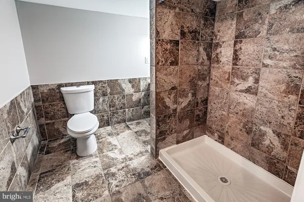 $2,100 | 40 Booker Circle, New Castle, DE 19720