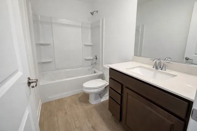 $3,000 | 16517 Golden Vly Lane, Lockport, IL 60441