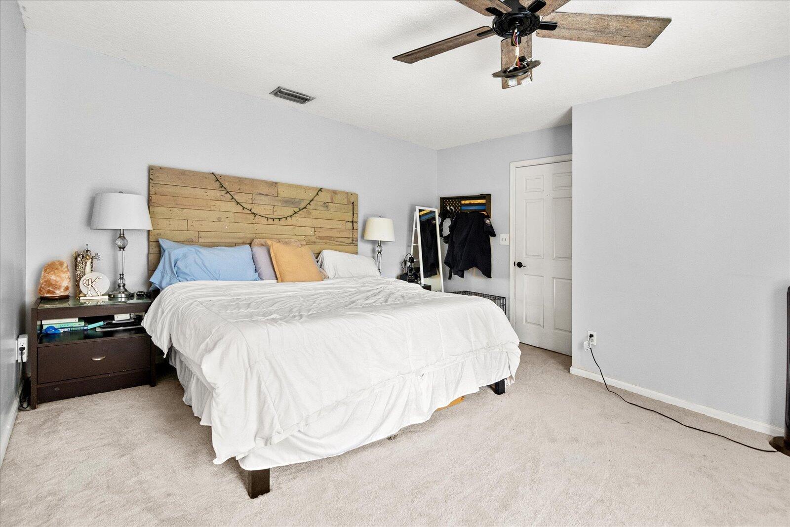 6391 Robinson Street Jupiter, FL 33458 - Photo 12 of 25 19-IMG_9654