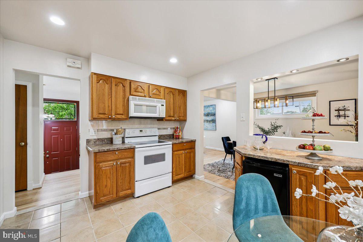 1901 Ladd Street Silver Spring, MD 20902 - Photo 29 of 101