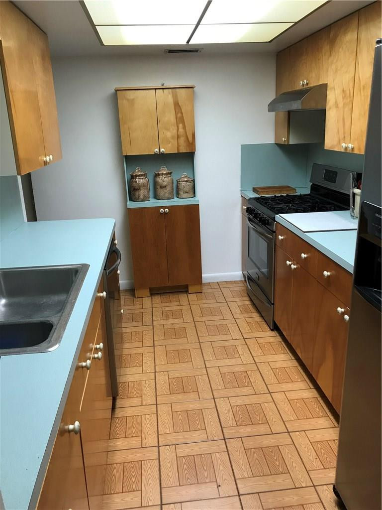 7601 Raleigh Street Hollywood, FL 33024 - Photo 4 of 19 Photo 4