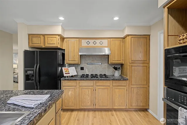 $1,080,000 | 2386 215th Place Southwest, Brier, WA 98036