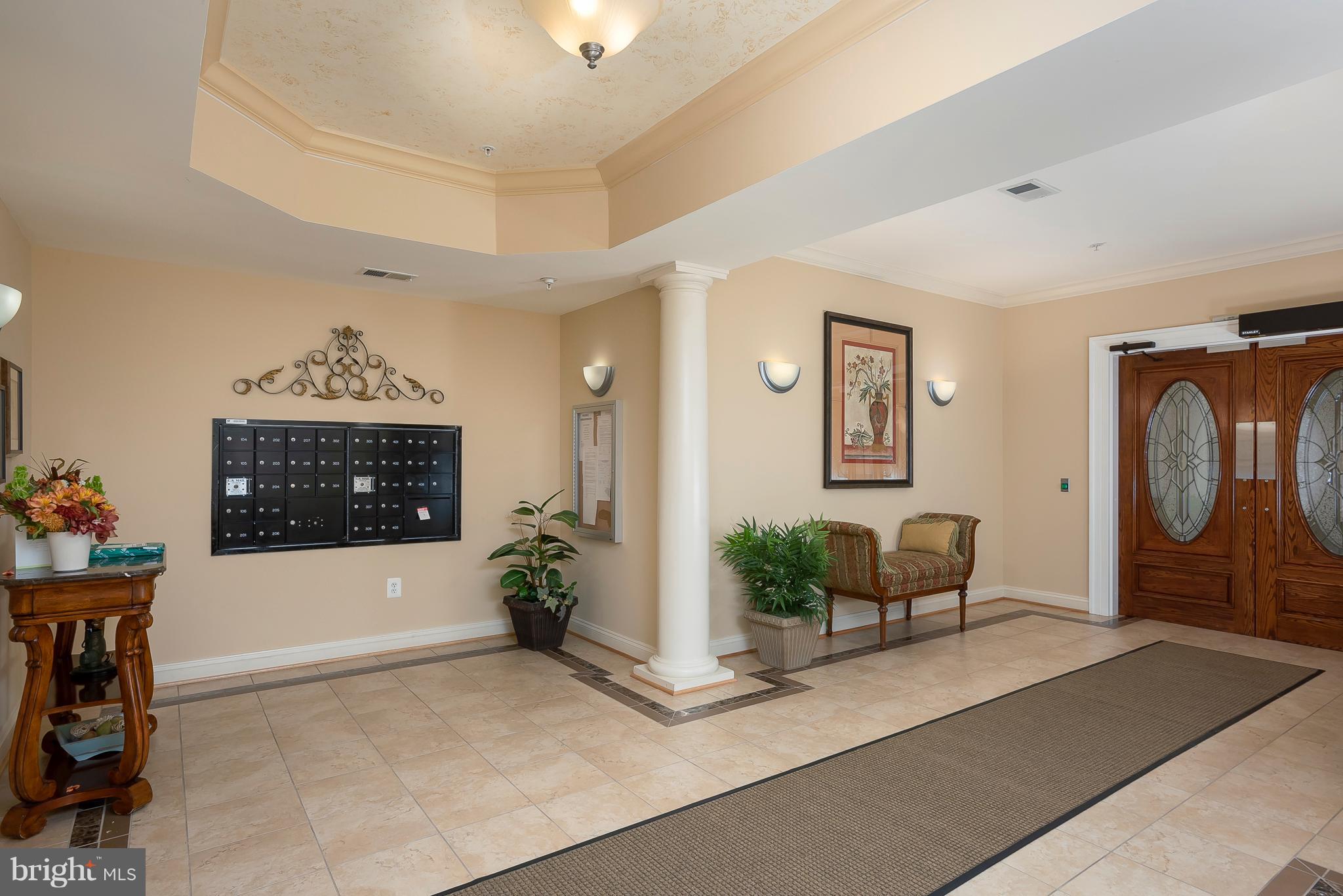 7325 Brookview Road, Unit 405 Elkridge, MD 21075 - Photo 5 of 37 Lobby