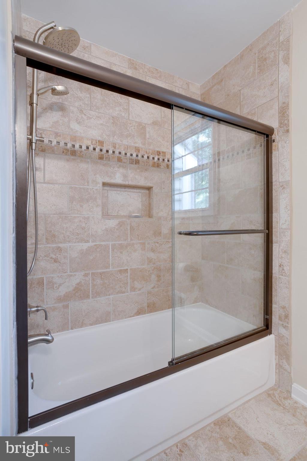 7418 Jenna Road Springfield, VA 22153 - Photo 38 of 54 Gallery Image 38