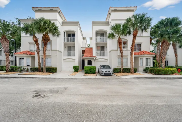 $2,800 | 11015 Legacy Lane, Unit 304, Palm Beach Gardens, FL 33410