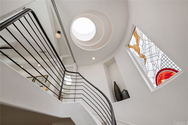 $8,200,000 | 7010 West Oceanfront, Newport Beach, CA 92663