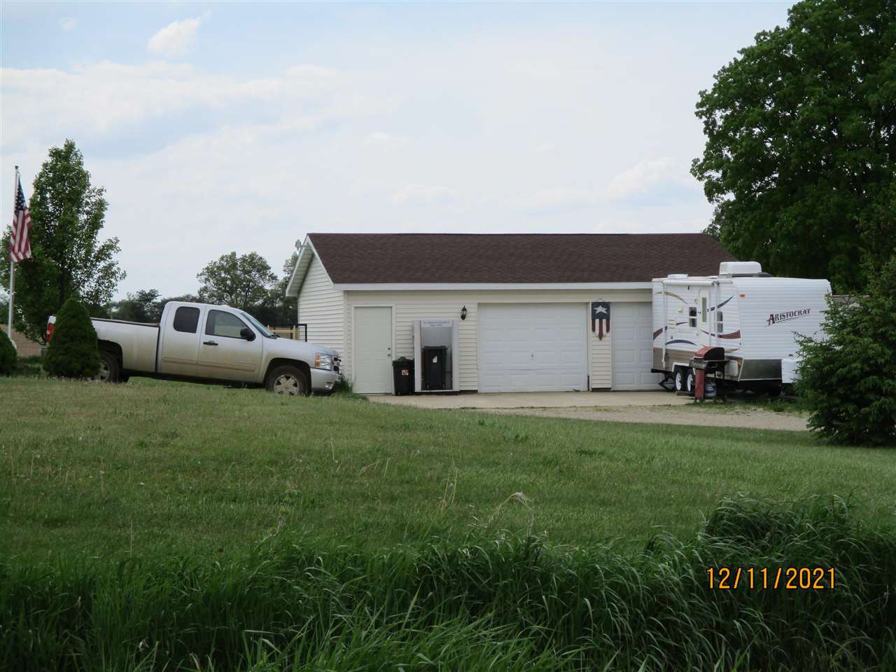 6680 Lemon Road Bancroft, MI 48414 - Photo 2 of 38 50042900-1.JPG